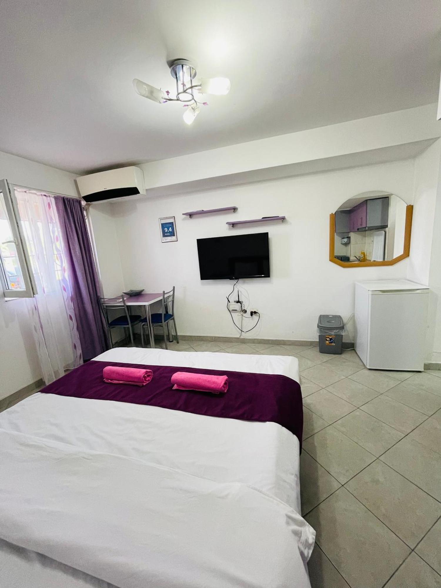 Front Beach Exclusive Apartments ستروغا المظهر الخارجي الصورة