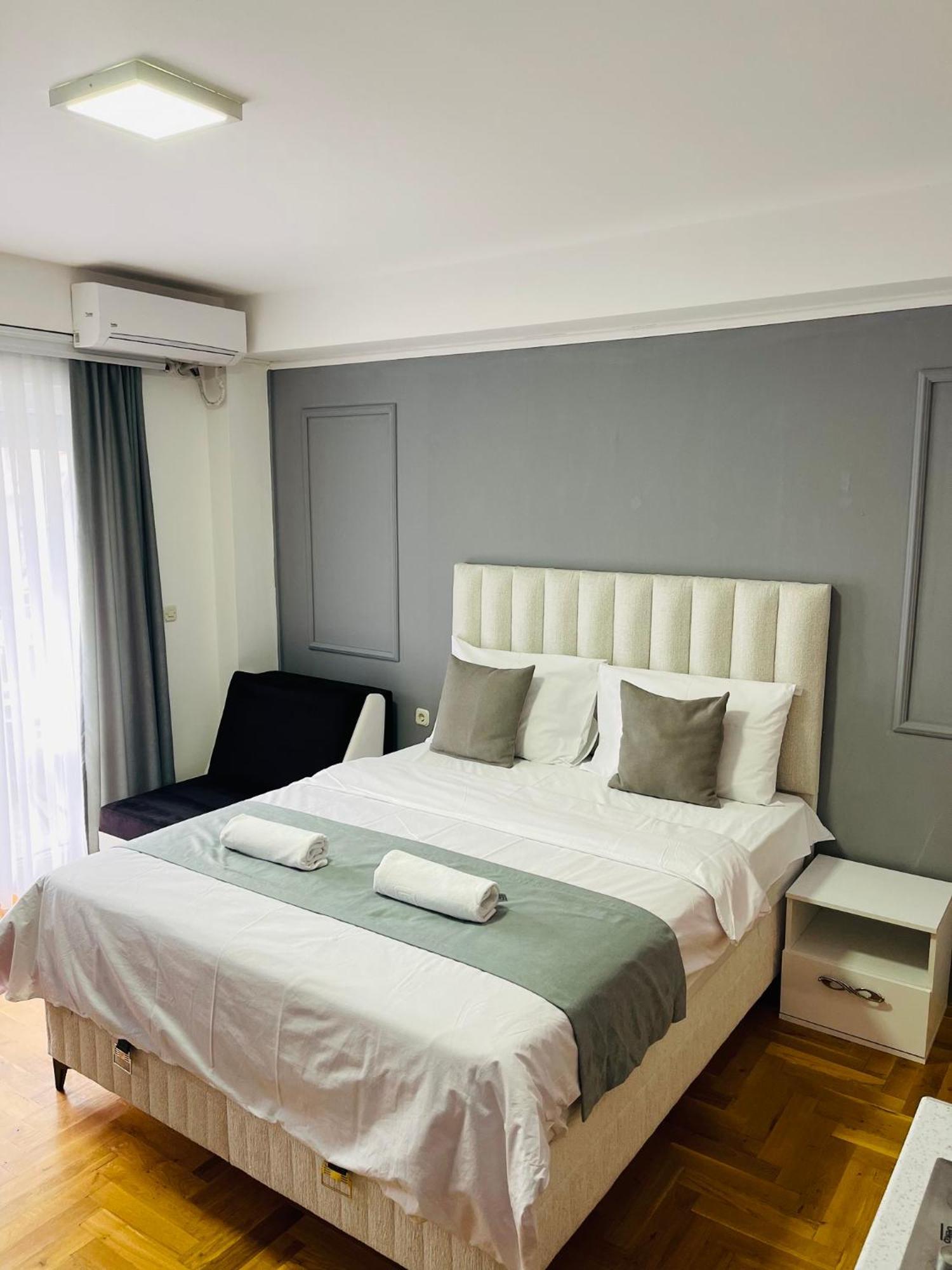 Front Beach Exclusive Apartments ستروغا المظهر الخارجي الصورة