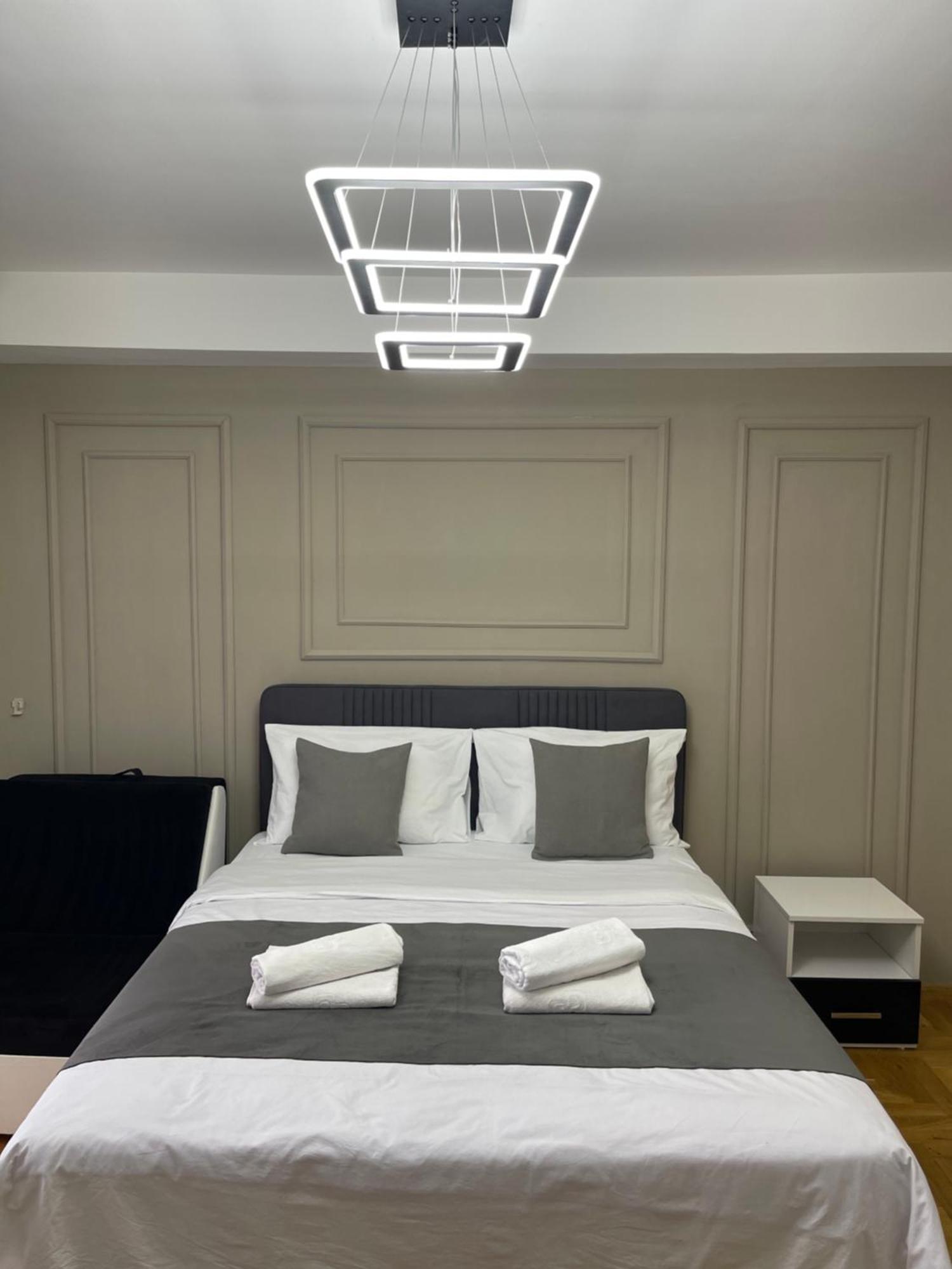 Front Beach Exclusive Apartments ستروغا المظهر الخارجي الصورة